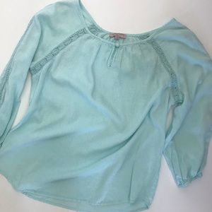 Linen Three-quarter Shirt